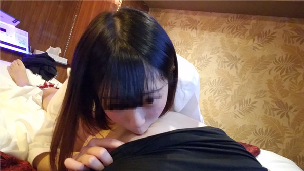 FC2-PPV 1317330 Private ordinary department she pants violently in the standing back and gets her cute ass dirty