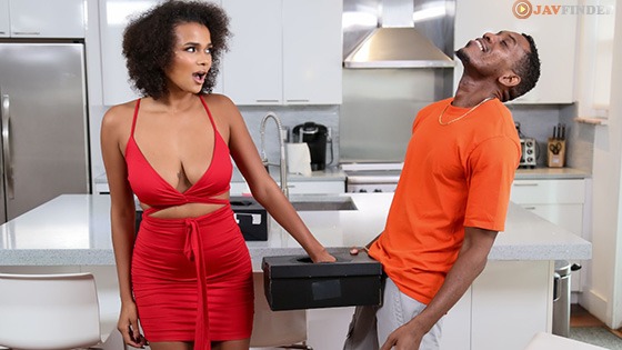 FC2-PPV 1730372 No Individual shooting Take home after-sales of a super beautiful cabaret girl who looks like Rola A large amount