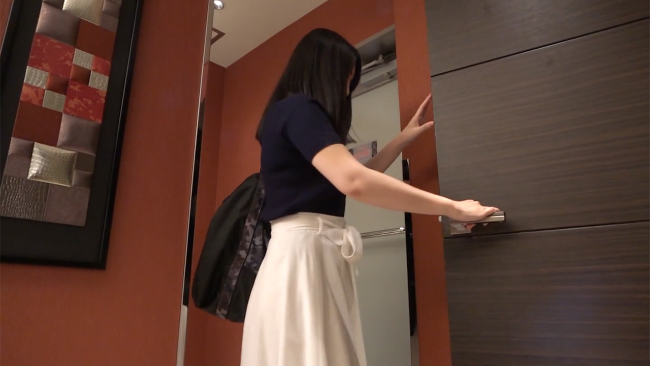 FC2PPV 4780553 Working At A High-End Men’s Beauty Salon In Gotanda, A Platinum-Class F-Cup Girl At The Top Of Her Class, Can’t Hold Back And Accidentally Ejaculates A Massive Load.