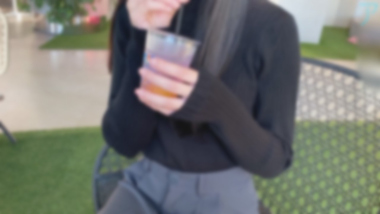 [Reducing] FSET-647 Vibe Ass Vigorously Grind Hung On The Obscene Movements Plunged Zubutto The Vibe To Married Woman In The Visited